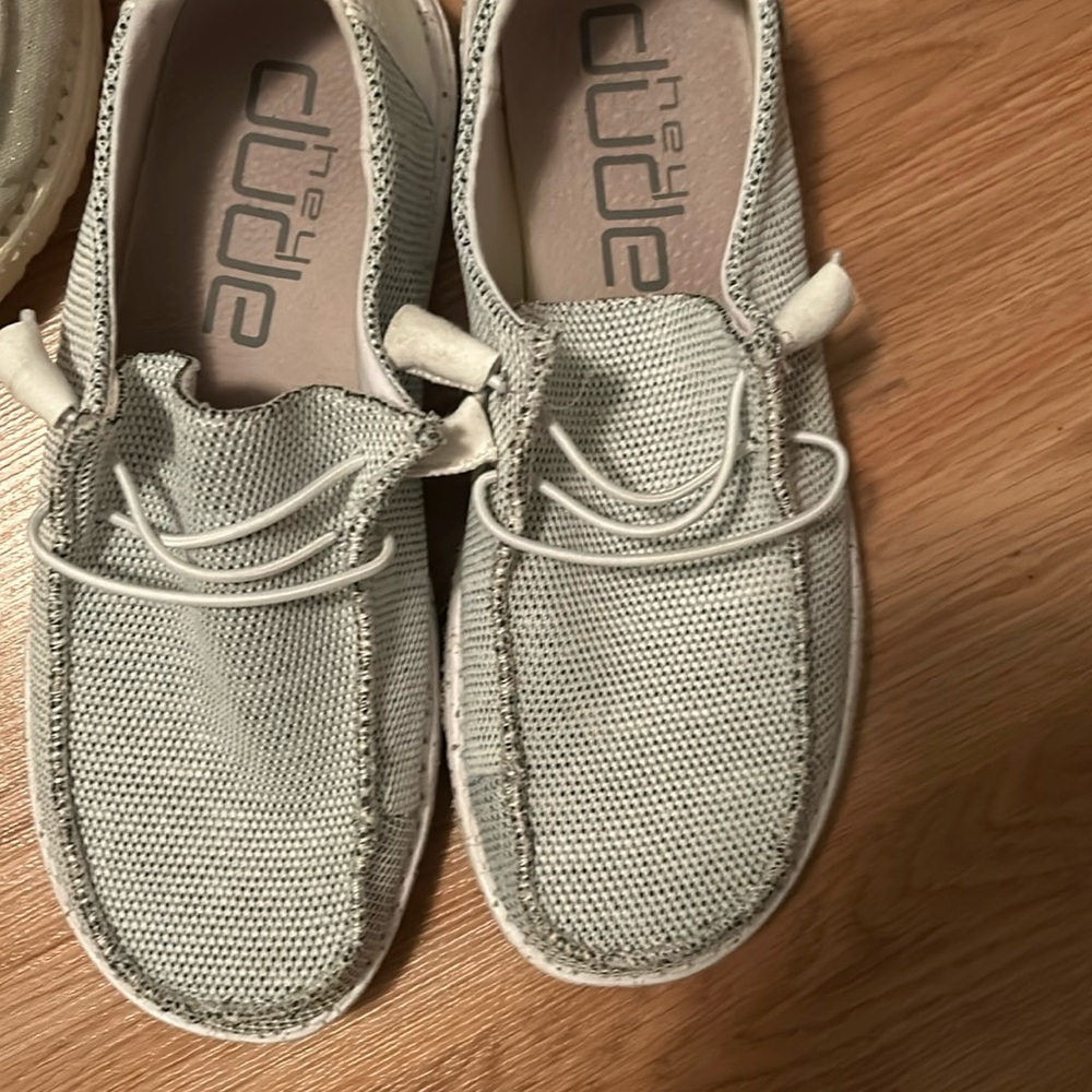 Like new Hey Dudes